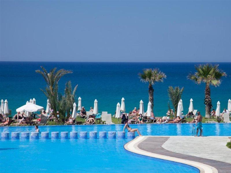 Capital Coast Resort And Spa Paphos Esterno foto