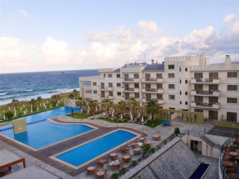 Capital Coast Resort And Spa Paphos Esterno foto